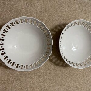 La Porcellana Bianca Firenze Bowls (2) Elegant White Porcelain Italian Design
